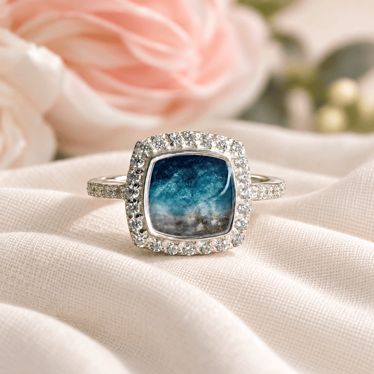 ADORA CUSHION KEEPSAKE RING - Memories of You
