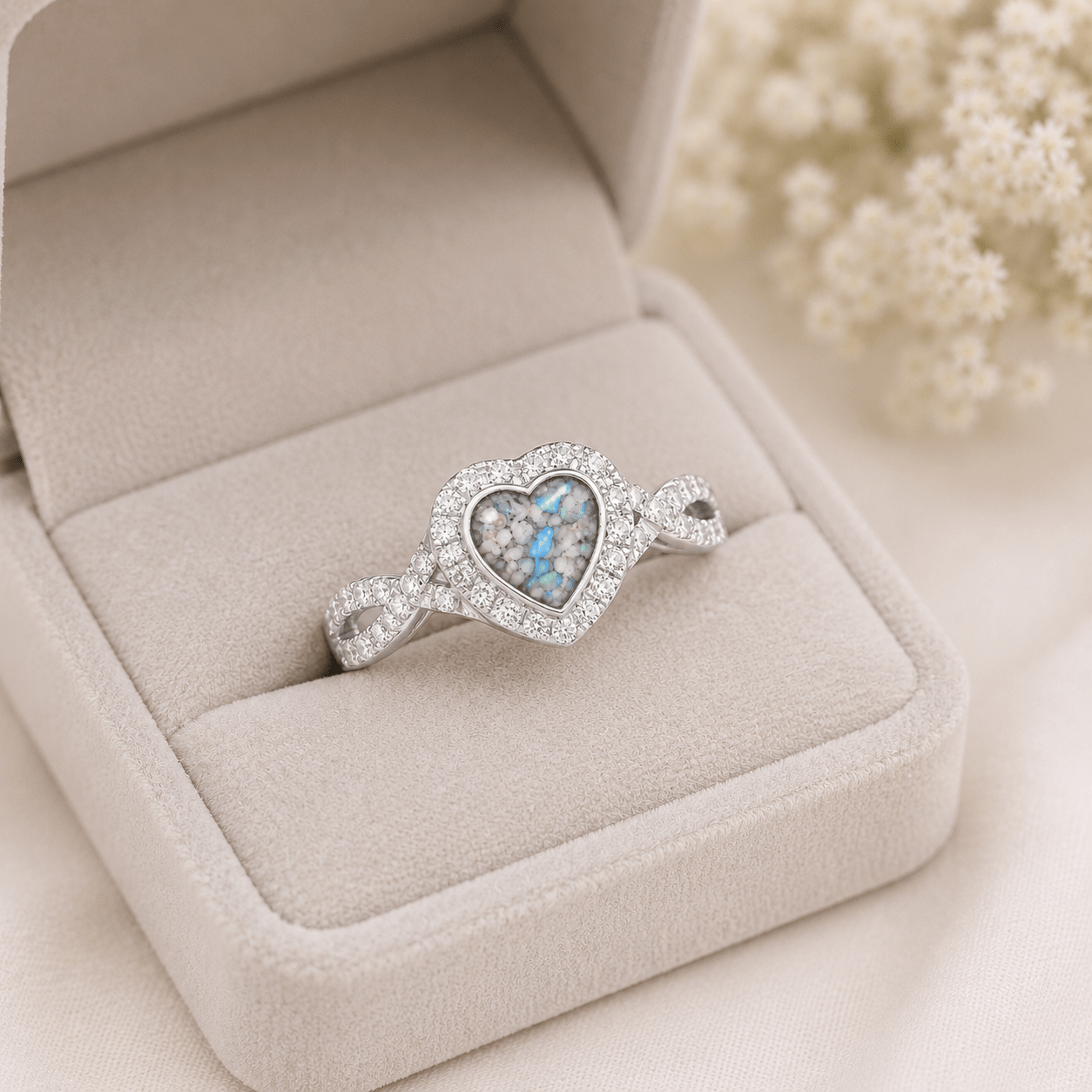 BELOVED HALO HEART RING - Memories of You