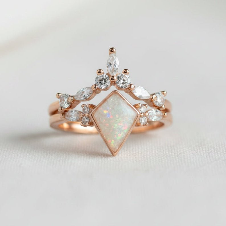 CELESTE KITE RING - Memories of You