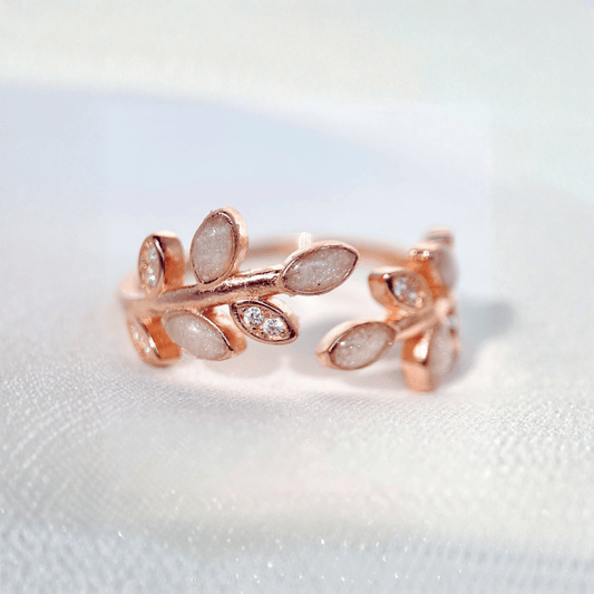 ENTWINED MARQUISE RING - Memories of You