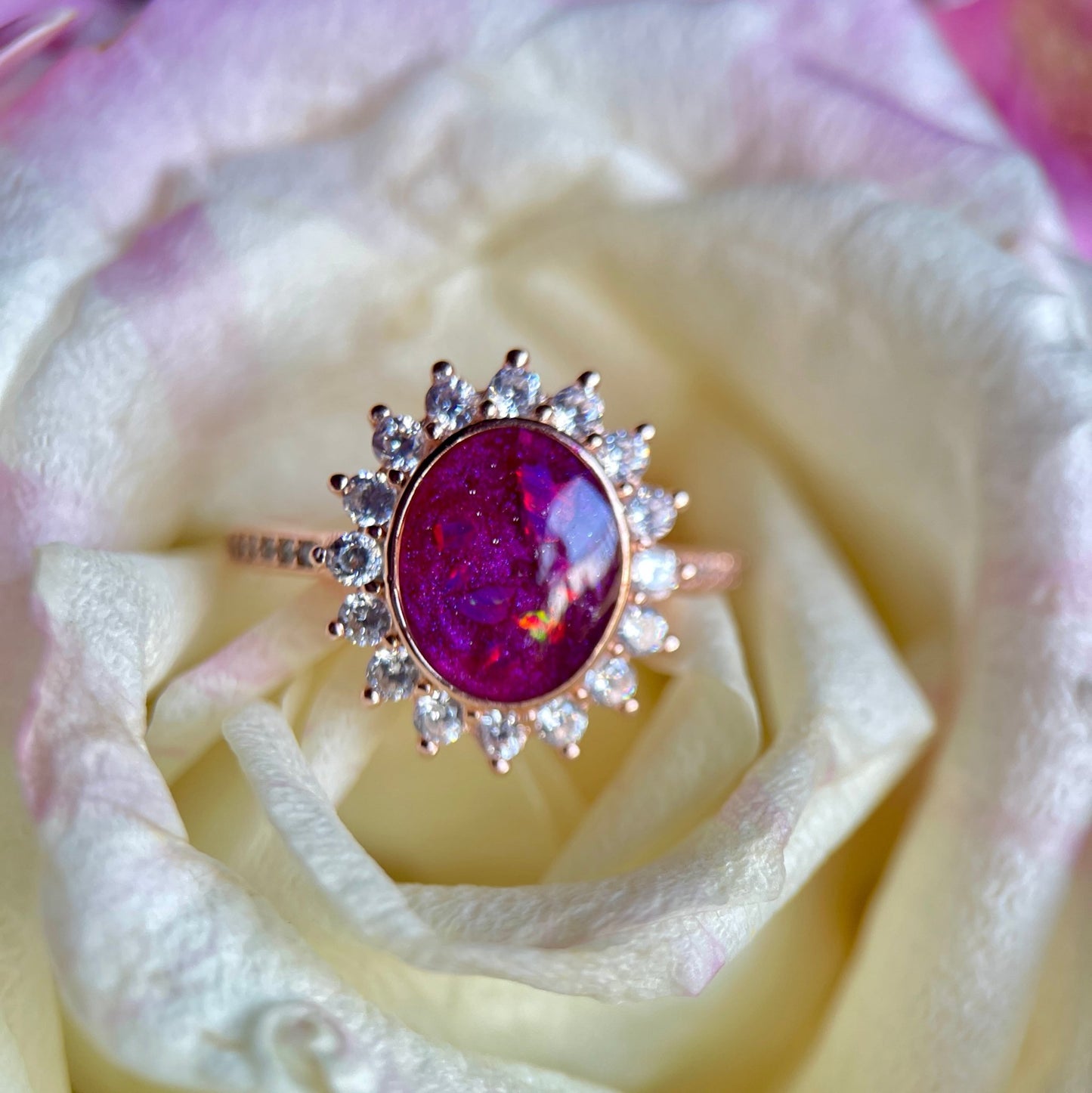 EVERMORE OVAL RING - Memories of You
