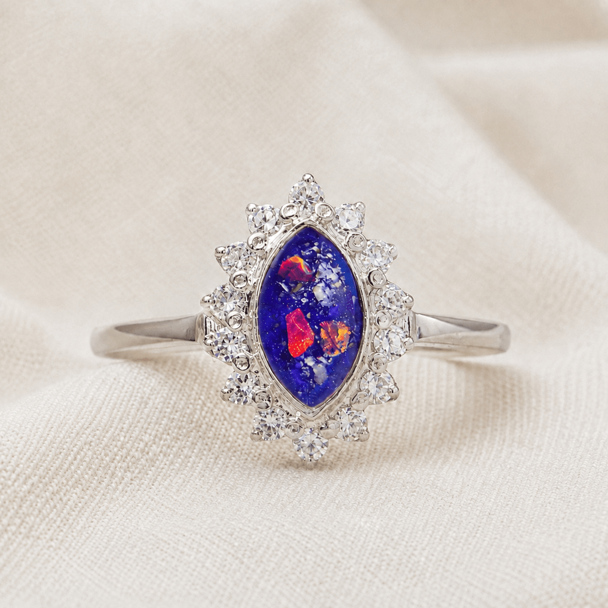 LUNA MARQUISE HALO RING - Memories of You