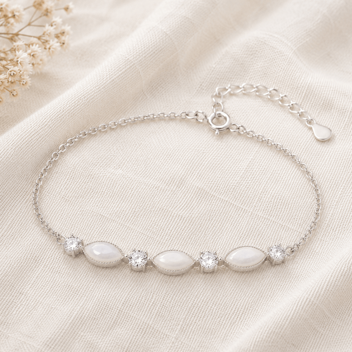MARQUISE BIRTH MONTH BRACELET - Memories of You