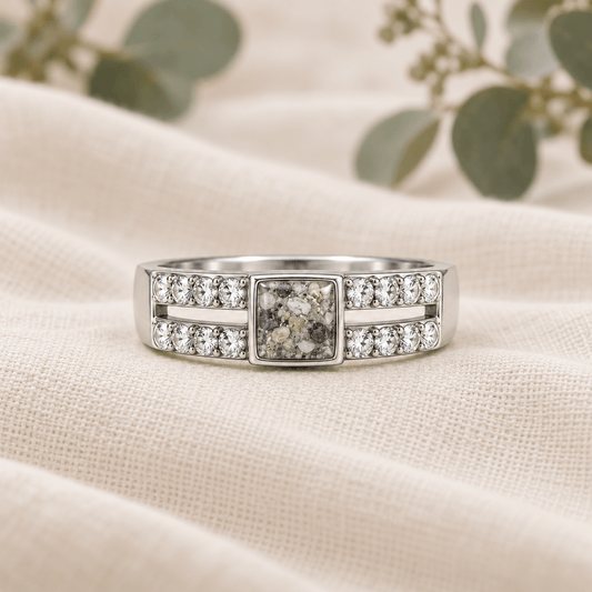 SENTINEL SQUARE UNISEX KEEPSAKE RING - Memories of You