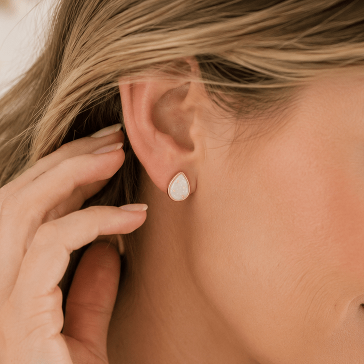SERENITY TEARDROP EARRINGS - Memories of You
