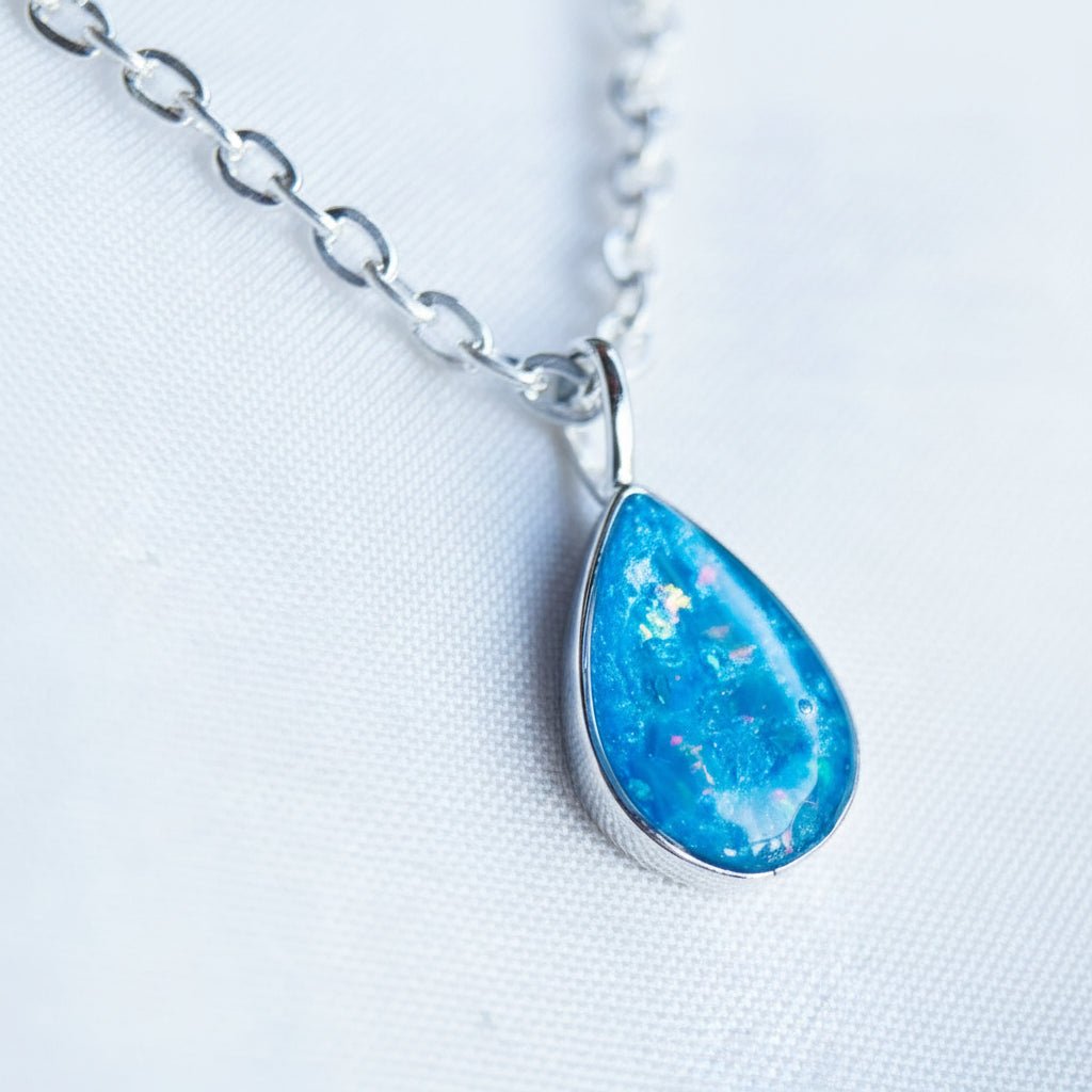SERENITY TEARDROP PENDANT - Memories of You