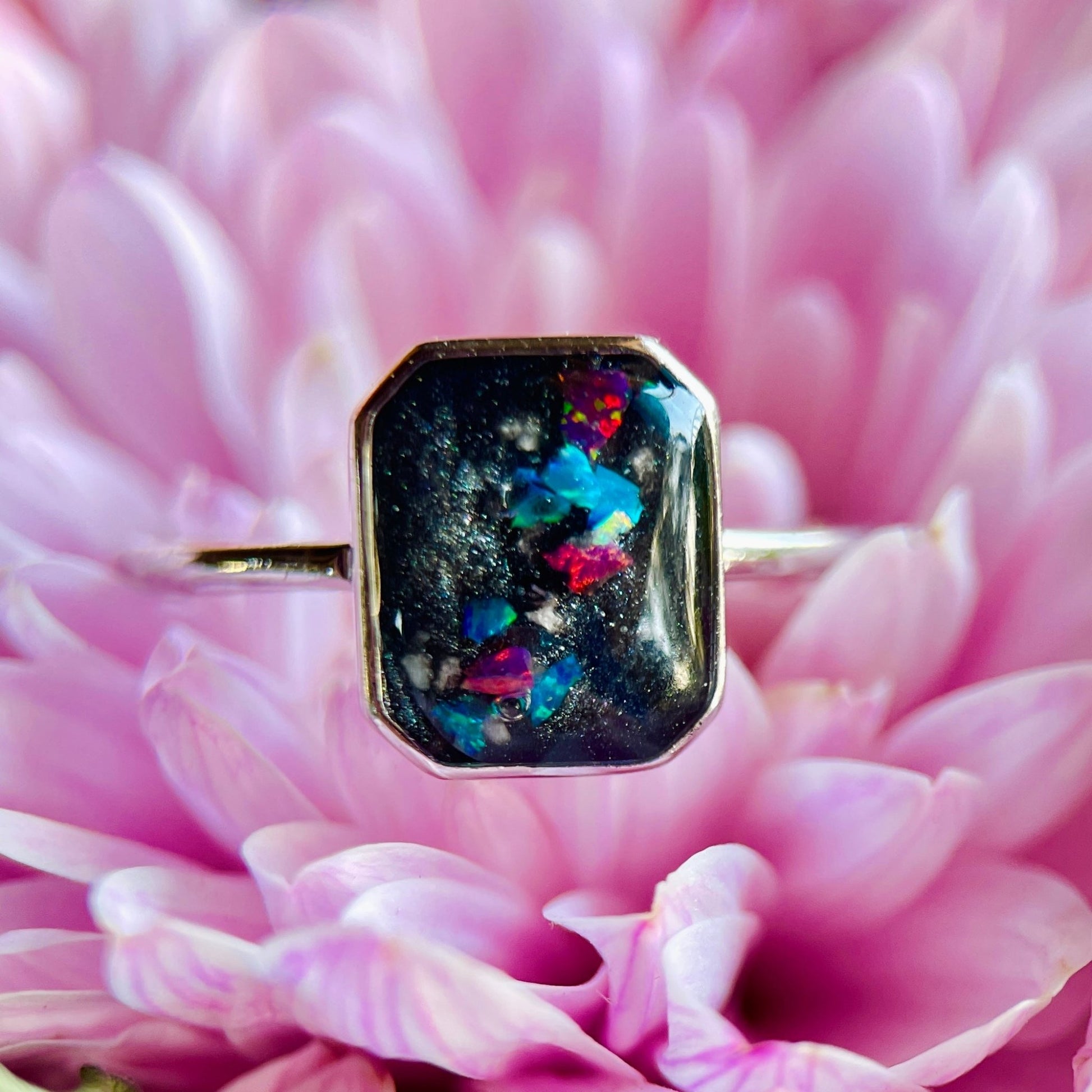 SOULBOUND OBLONG RING - Memories of You